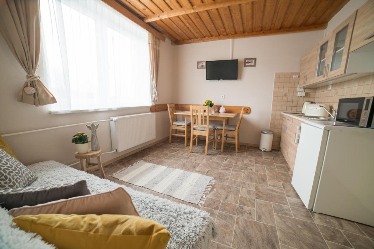Apartmány U Sjezdovky Kvilda Kültér fotó
